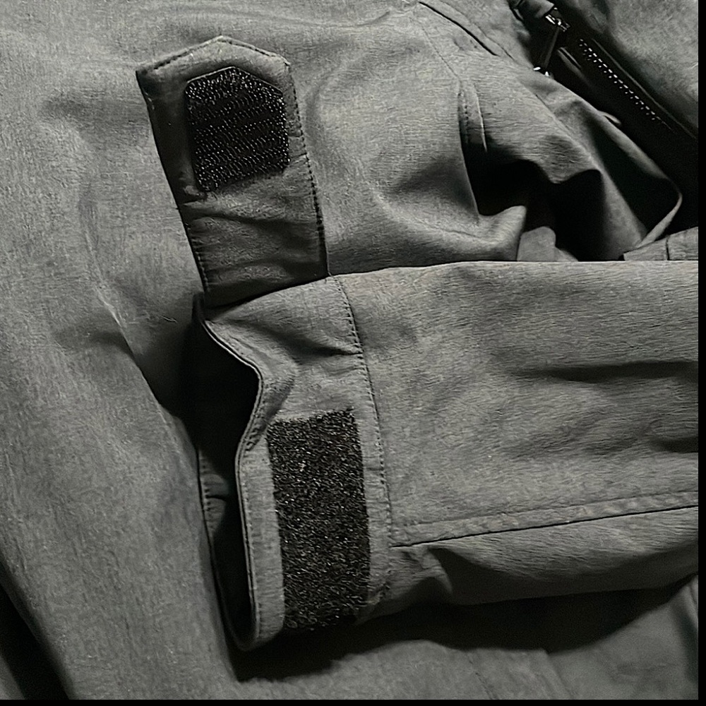 Weatherproof Jacket - Picture 14 of 16
